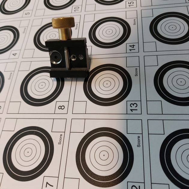 Pāreja kājiņam tālšaušanai, piešaušanai, BR disciplīnas šaušanai. Ražots Latvijā.